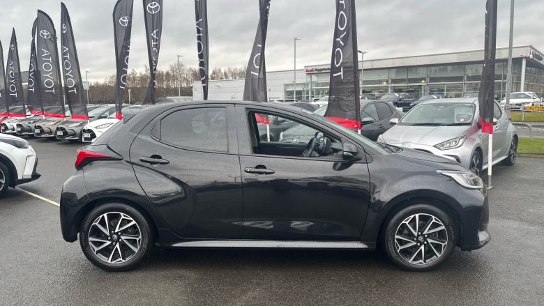 Toyota Yaris 1.5 Hybrid Design 5dr CVT Hybrid Hatchback